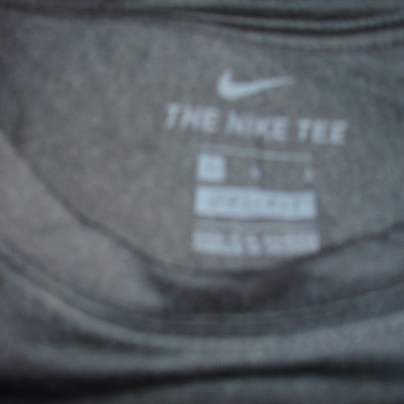 NWT Nike Dri-fit Iowa Hawkeye Long Sleeve Tee - GO HAWKEYES !!! - Hawkeye Land - Picture 4 of 6